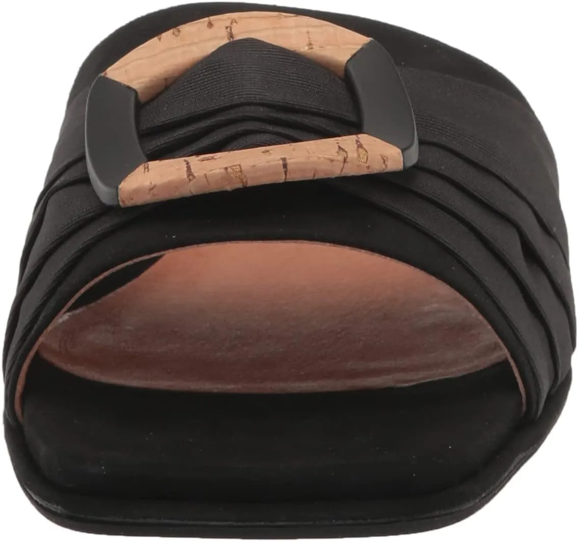 Gentle Souls by Kenneth Cole Women's Rhea Flat Sandal