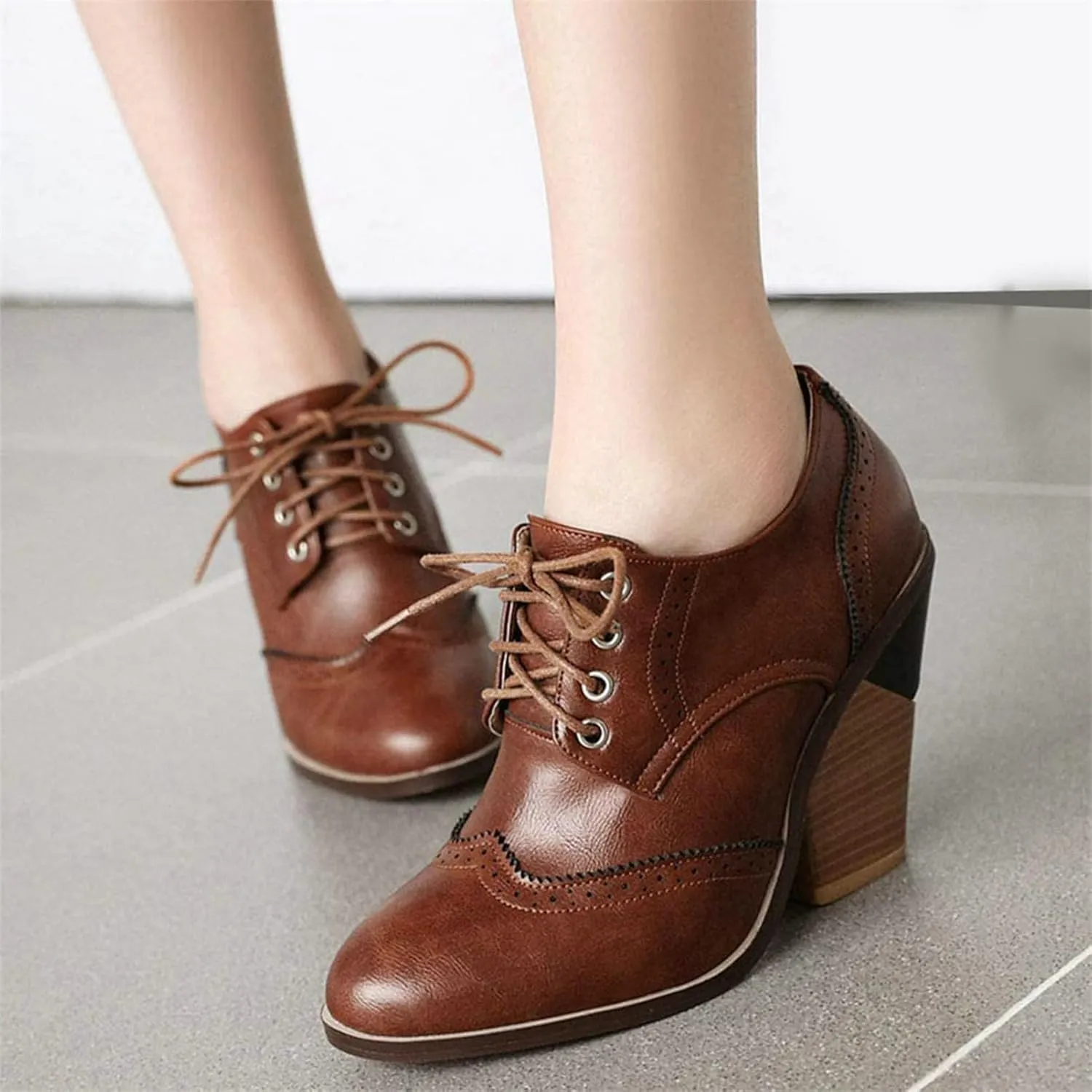KysBloes Women's Wingtip Oxford Lace Up Shoes Chunky Block Heel Vintage Brogues Classic Closed Toe Saddle Shoes Gift Booties
