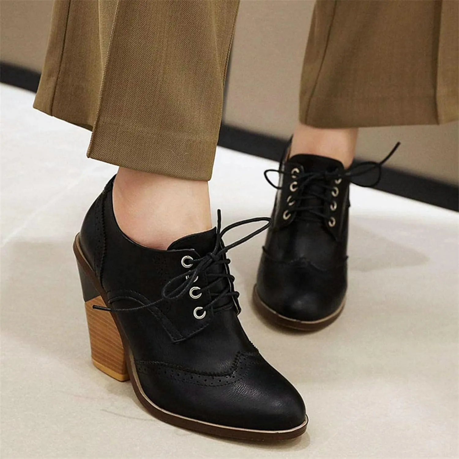 KysBloes Women's Wingtip Oxford Lace Up Shoes Chunky Block Heel Vintage Brogues Classic Closed Toe Saddle Shoes Gift Booties