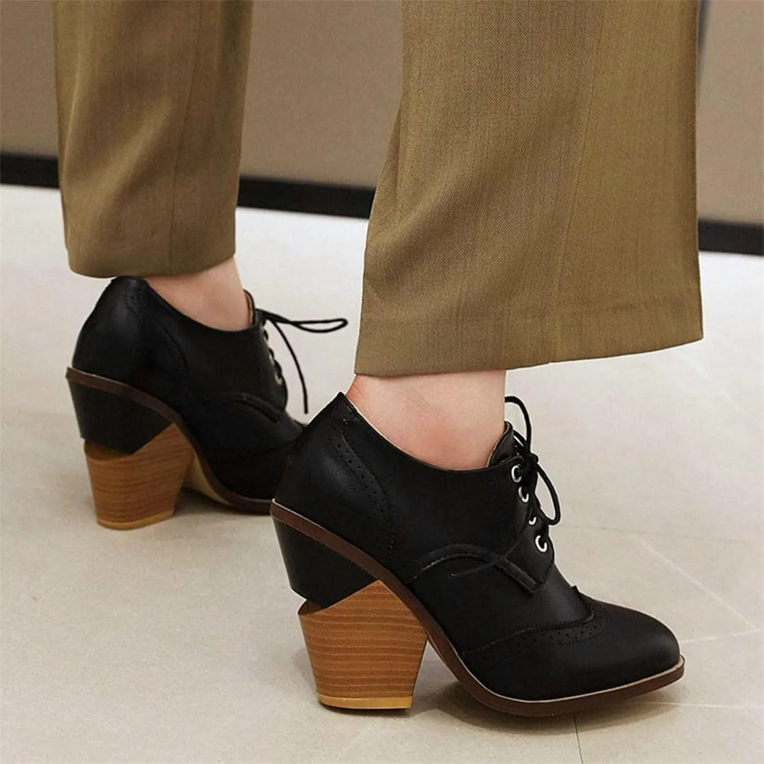 KysBloes Women's Wingtip Oxford Lace Up Shoes Chunky Block Heel Vintage Brogues Classic Closed Toe Saddle Shoes Gift Booties