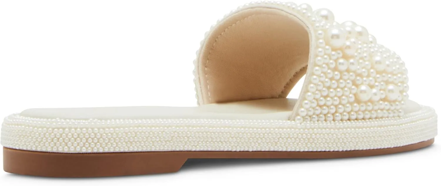 Madden Girl Women's Amorre Flat Sandal