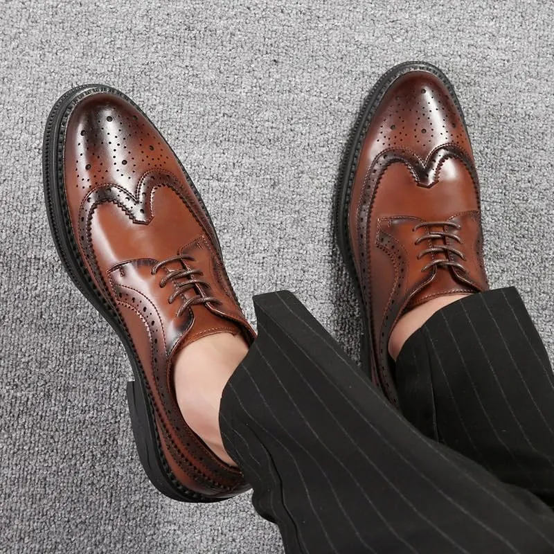 Men's Breathable Leather Wingtip Brogue Oxfords Fashion Classic Carved Lace Up Leather Low Heels Dress Shoes Genuine Cowhide Leather
