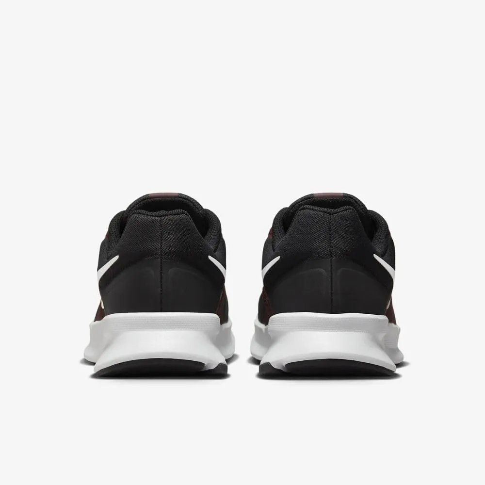 NIKE Men's Sneaker
