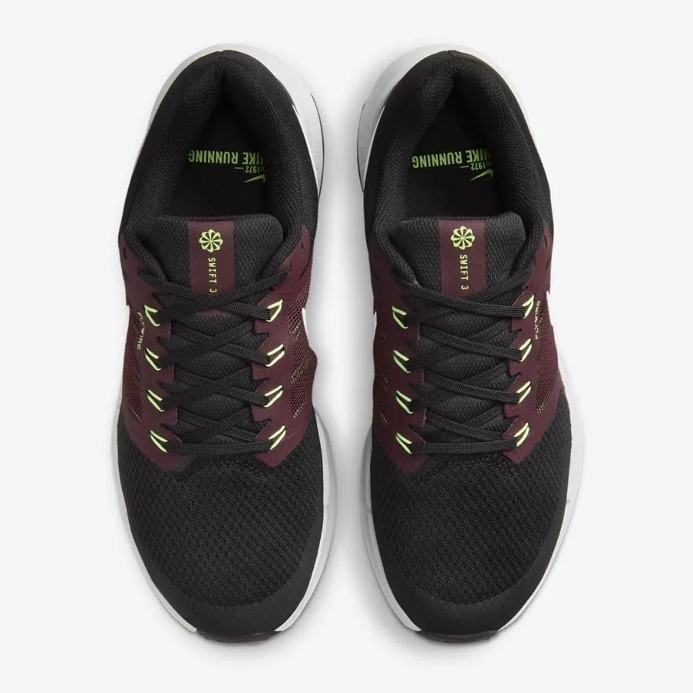 NIKE Men's Sneaker