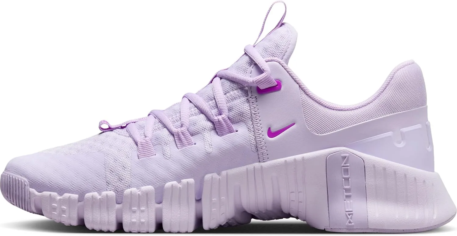 Nike Women's Sneaker, 0