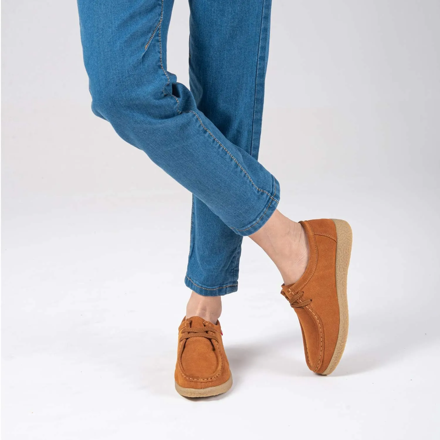 TRULAND Leather Oxford Shoes for Women - Suede Lace Up Moc Toe Low Platform Flat Wallabees Shoes