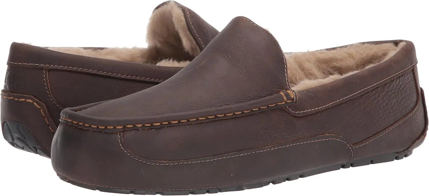 UGG Men's Ascot Slipper