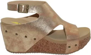 VOLATILE Womens Poolside Studded Ankle Strap Casual Sandals Casual Mid Heel 2-3" - Brown