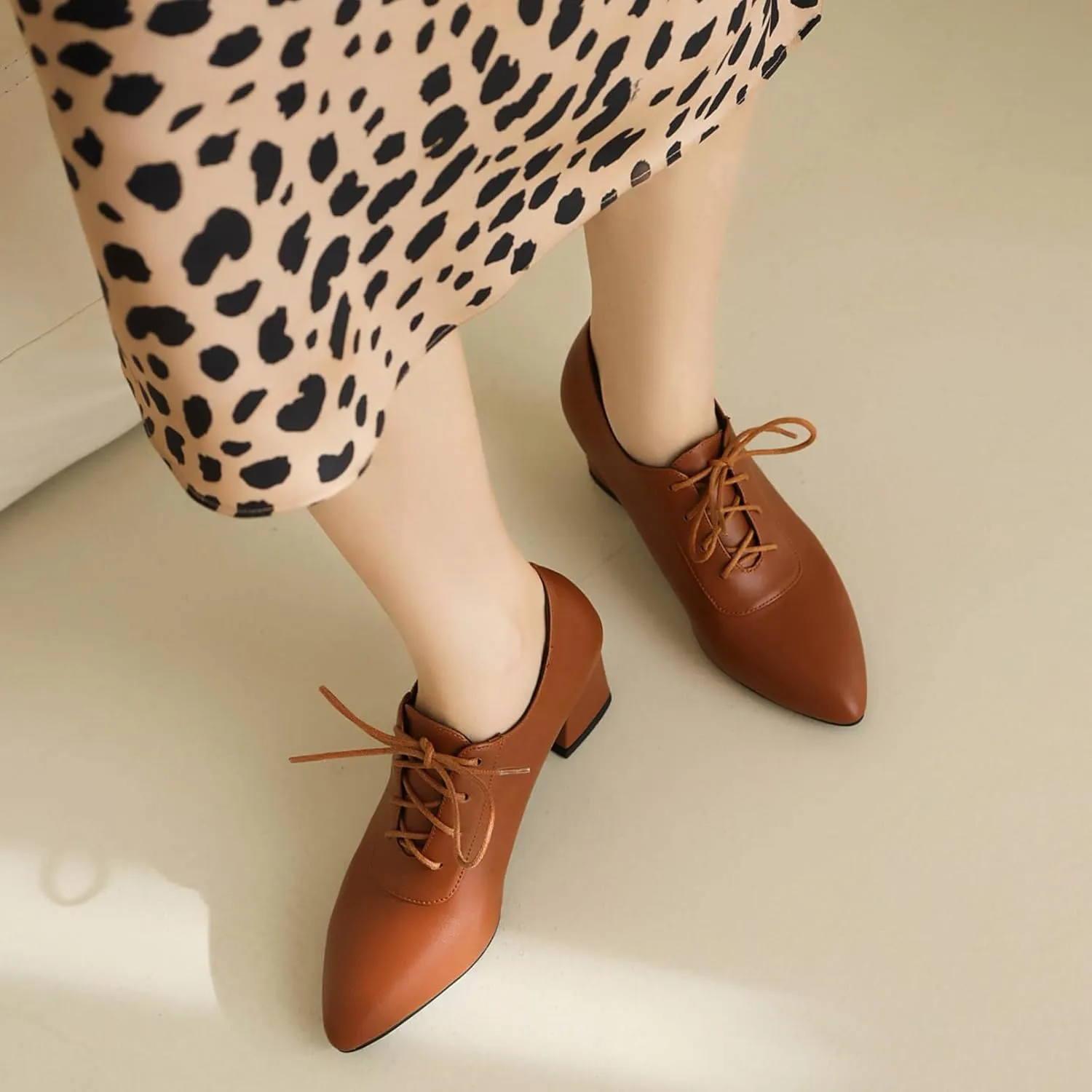 Women Vintage Chunky Heels Oxfords Pointed Toe Brogues Office Shoes